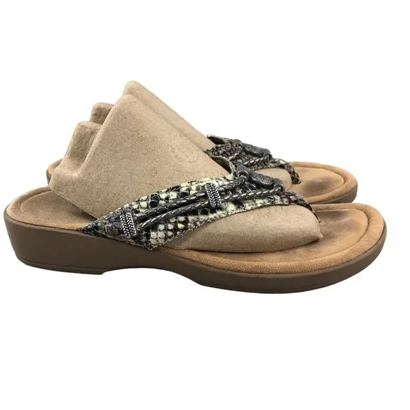 Minnetonka Shoes Minnetonka Womens Size Silverthorne Grey